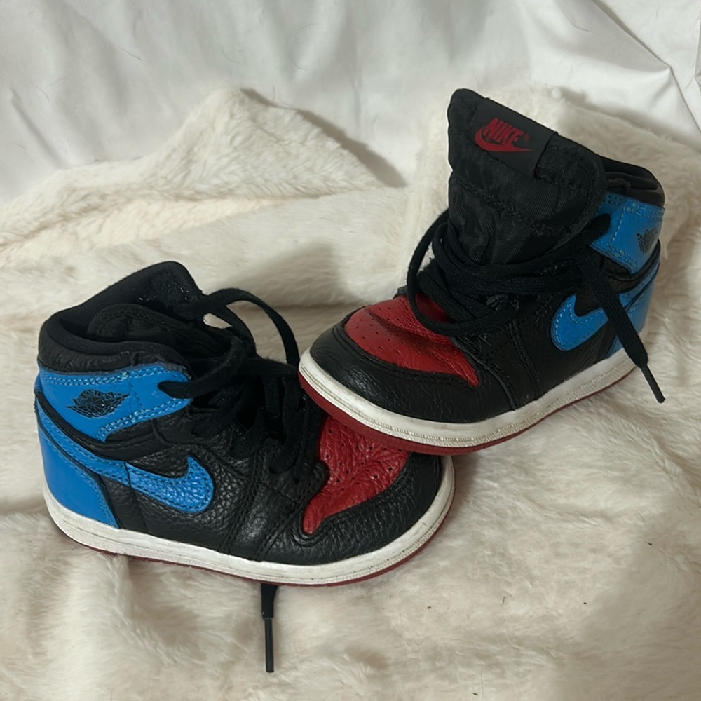 Niki Air Jordon High Tops